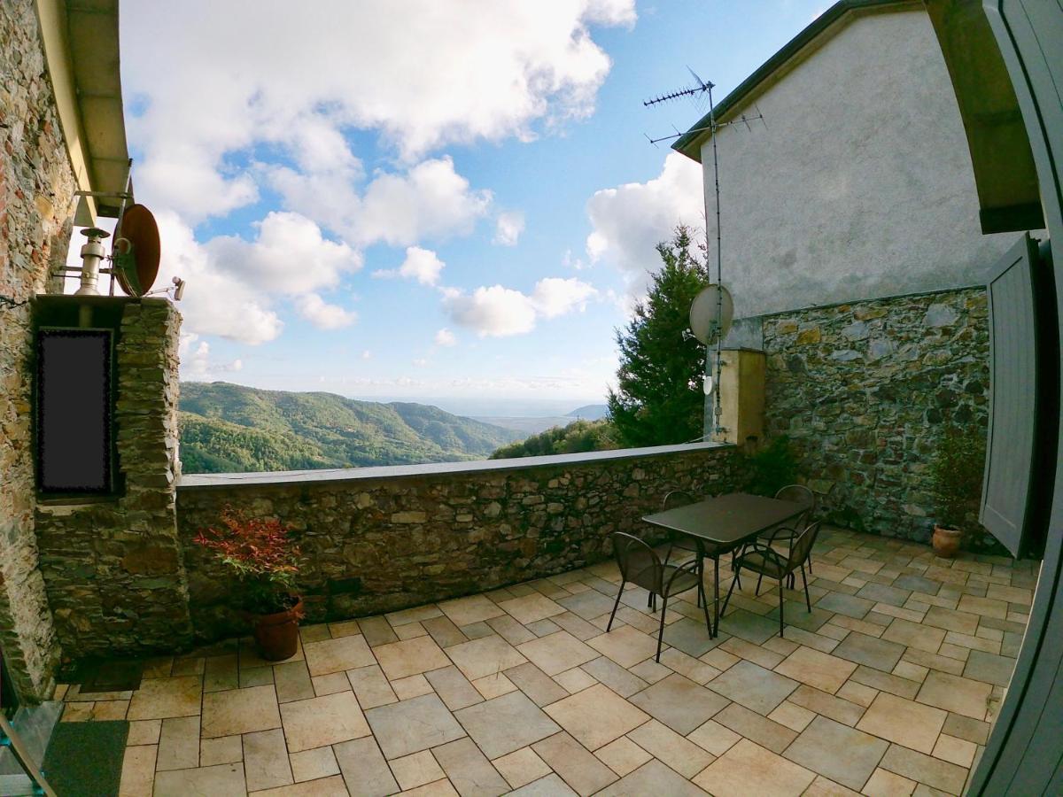 Papiriana La Casa Del Borgo_ Breathtaking Sea Wiew Fosdinovo Exterior foto