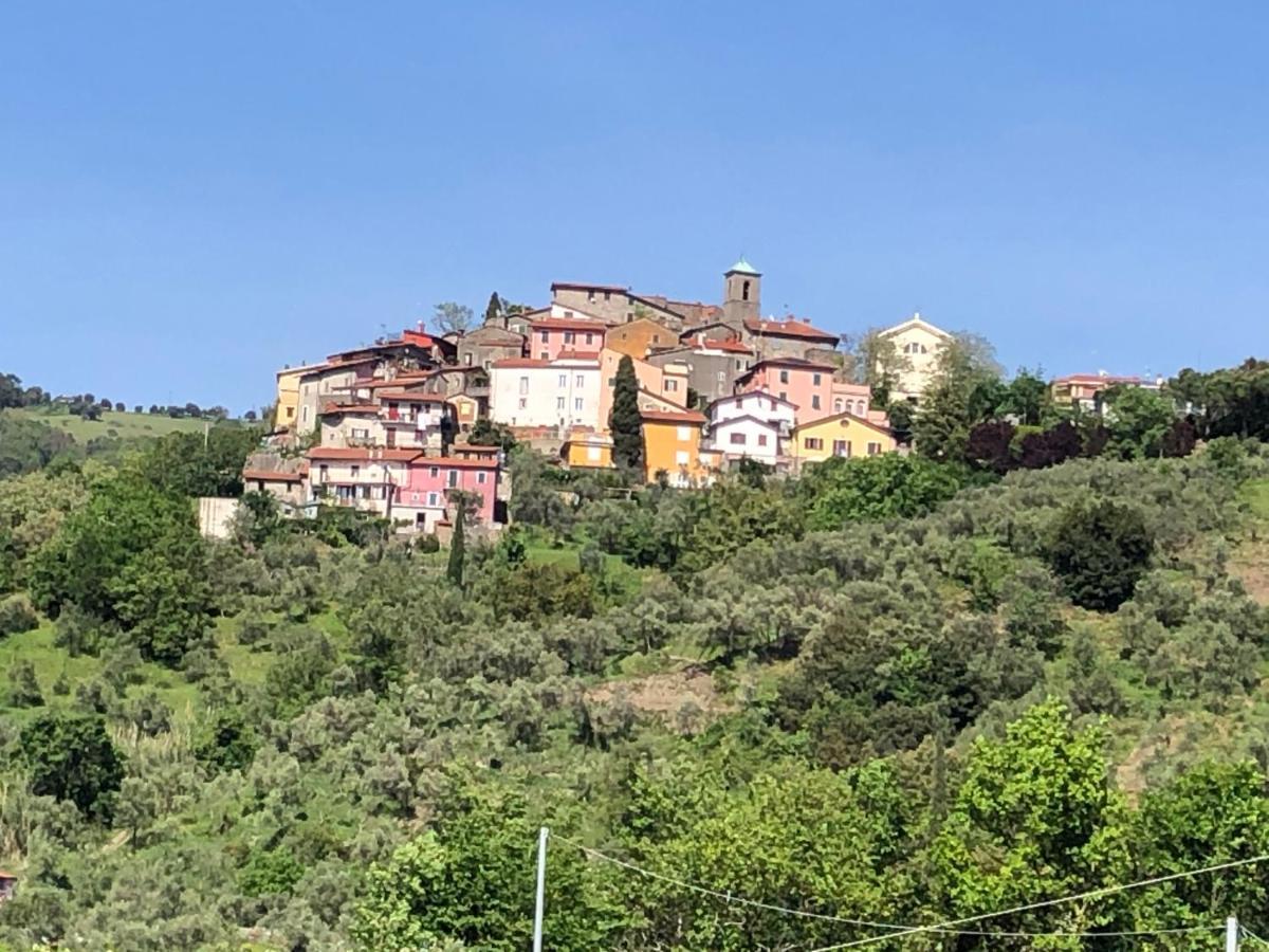 Papiriana La Casa Del Borgo_ Breathtaking Sea Wiew Fosdinovo Exterior foto