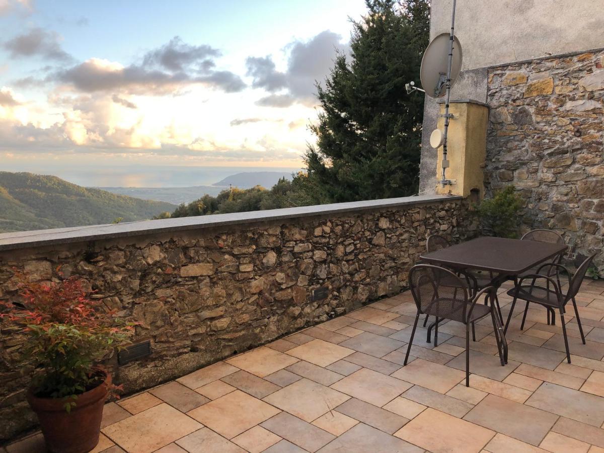Papiriana La Casa Del Borgo_ Breathtaking Sea Wiew Fosdinovo Exterior foto